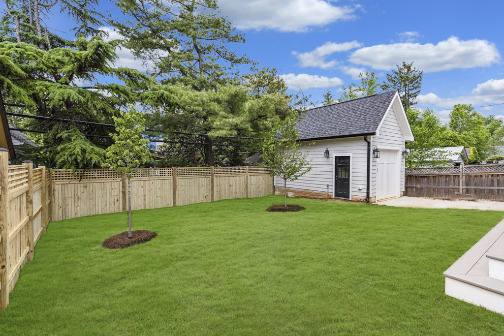 Building on Solid Ground: The Importance of Site Assessment in Custom Home Planning 1 Site Assessment