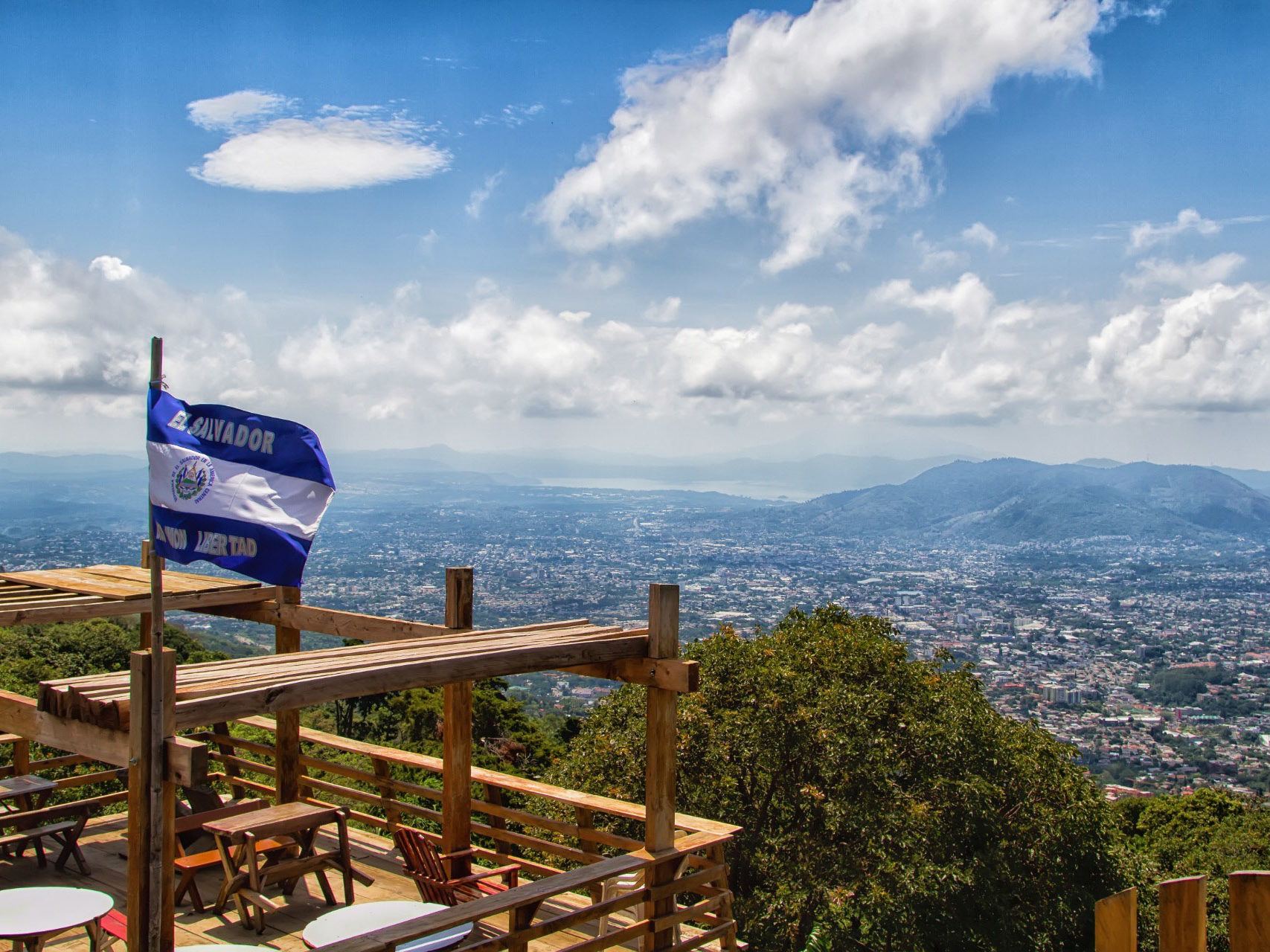 Upton 18 BuyOneBuildOne El Salvador 1 edited